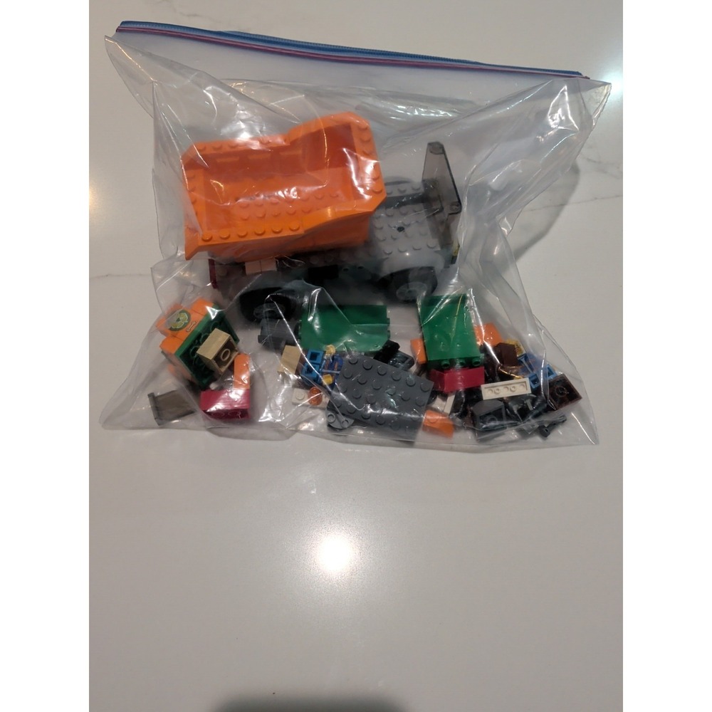 LEGO CITY: Garbage Truck (60220) complete set - Picture 2 of 2